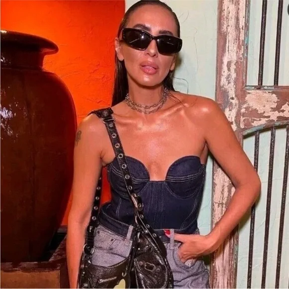 NWOT ZARA ZW BUSTIER WITH CONTRAST TOPSTITCHING - Picture 2 of 11